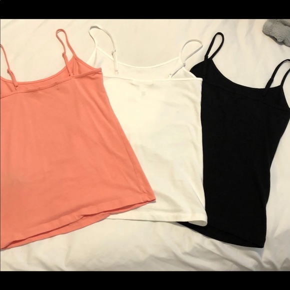 Bundle of 3 cami tanks - Picture 2 of 2